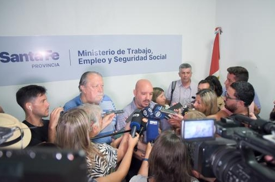 Gremios docentes consideran insuficiente la oferta salarial y habría paros la próxima semana
