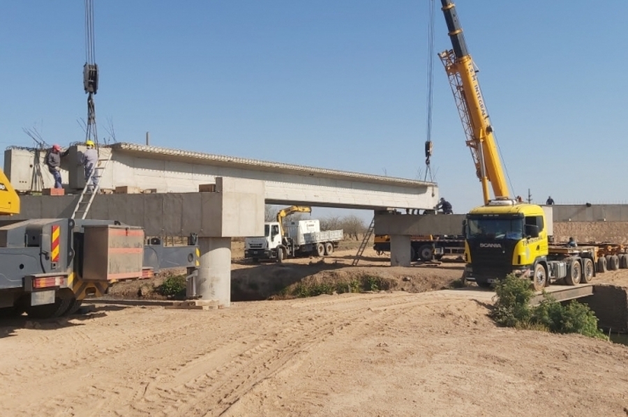 La provincia invierte más de $ 2.878 millones en la construcción y reparación de 10 puentes