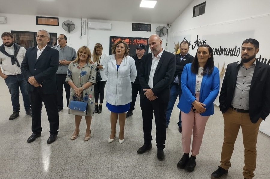 Calvo presente en la celebración del centenario de la Escuela N° 6217 “Fragata Libertad” de Galisteo