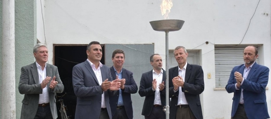 Se inauguró la red de gas natural para Elisa