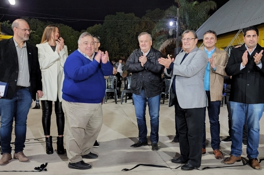 Michlig presente en la inauguración del nuevo playón deportivo del Club Central Argentino olímpico de Ceres