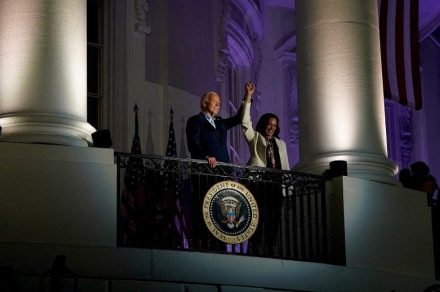 Los demócratas y el dilema tras la renuncia de Biden: apoyar a Harris o llevar a cabo elecciones internas