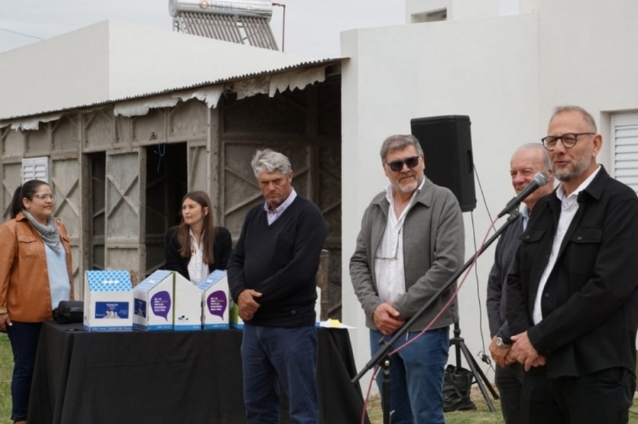 Corach: “La entrega de viviendas y escrituras es la contracara a estos tiempos de debates libertarios”