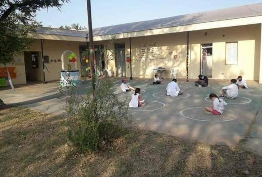 Coronavirus: Suspendieron las clases presenciales en otras dos escuelas rurales de la provincia