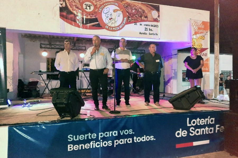 Alcides Calvo participó de la Fiesta Provincial de la Pizza en Aurelia