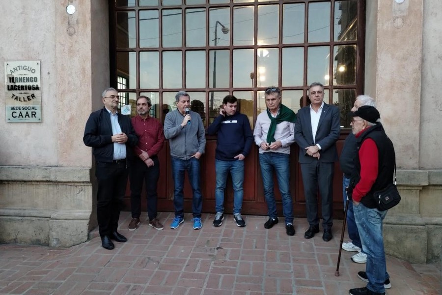 Calvo participó de la inauguración de la exhibición de la sala de F1 Berta-Tornado