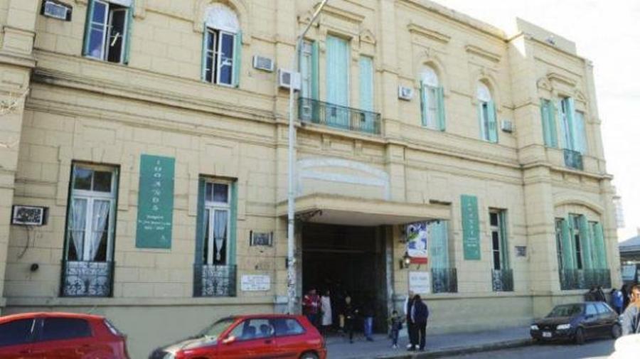 Murió en el Cullen un médico de Esperanza que estaba internado con coronavirus
