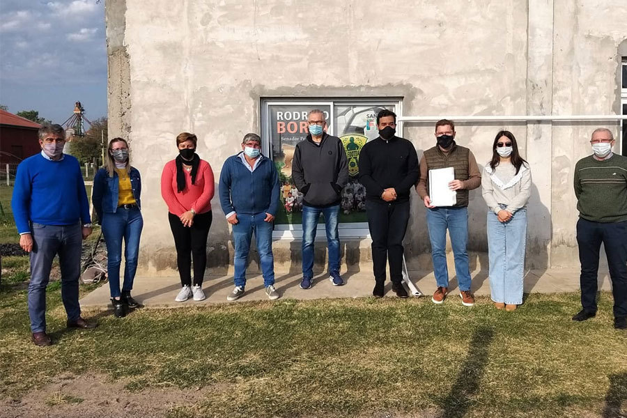 Borla y Bastía impulsarán la declaración de Patrimonio Histórico provincial el edificio de la centenaria Biblioteca de Gobernador Crespo