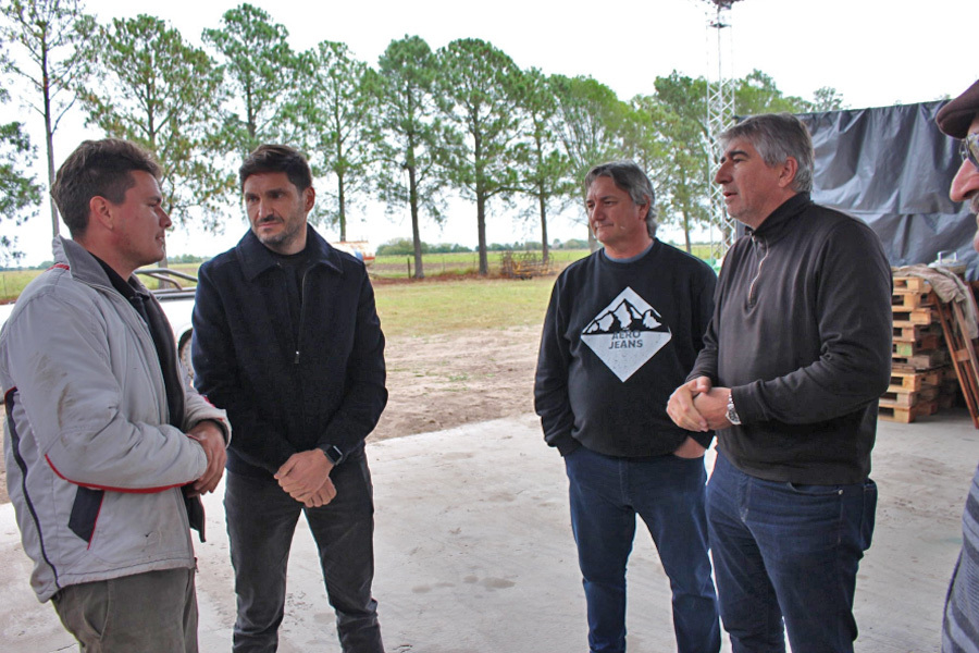 El diputado Fabián Bastía realizó una recorrida por varias comunidades