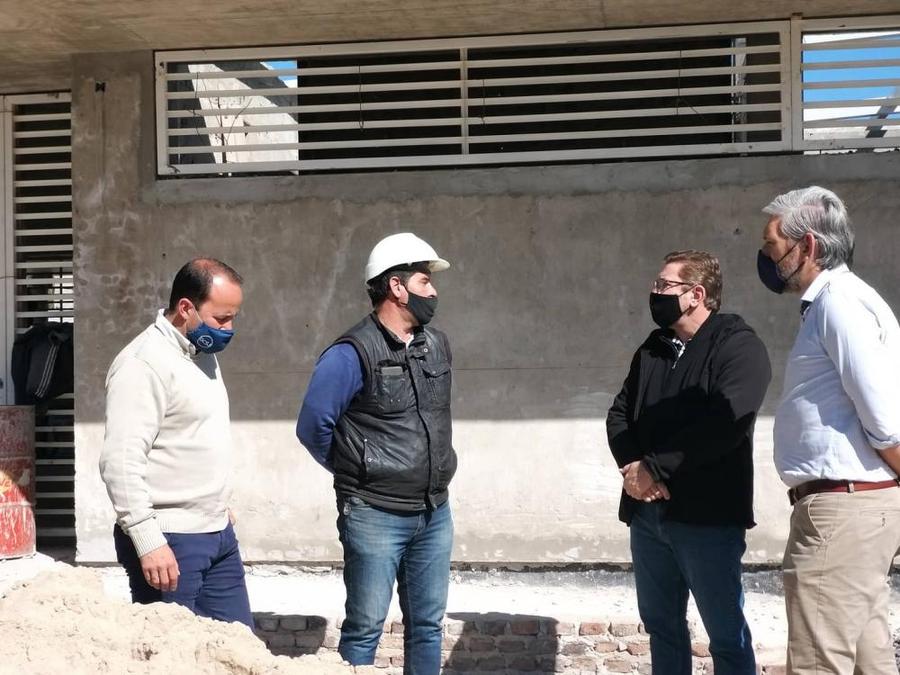 Borla recorrió las obras del nuevo Jardín de Infantes N° 94 “Prof. Juan Mantovani”