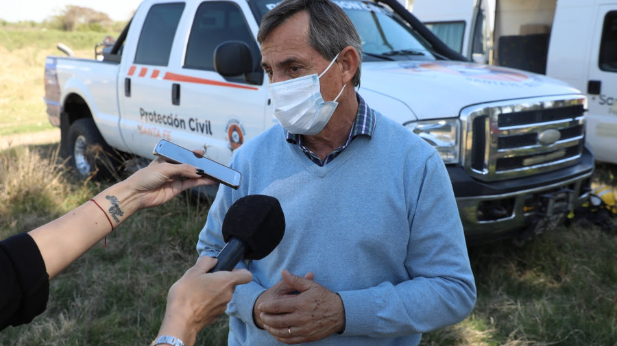 La provincia realiza dos operativos simultáneos para controlar focos de incendios en zona de islas