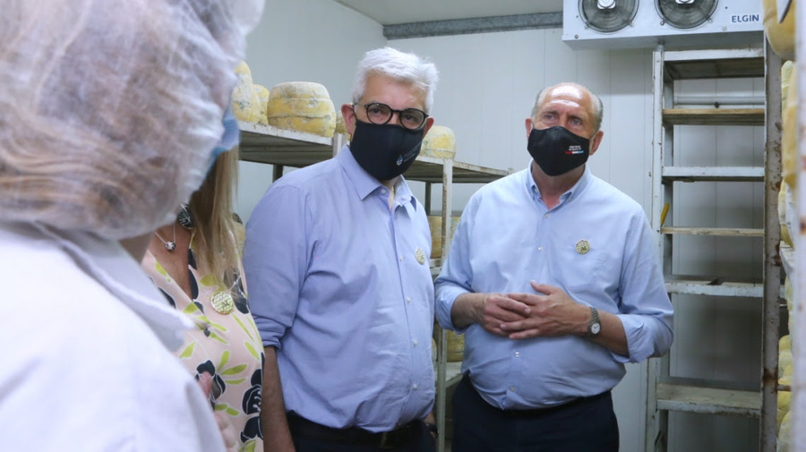 Perotti con Domínguez en el sur provincial: “La investigación y el conocimiento generan trabajo y arraigo
