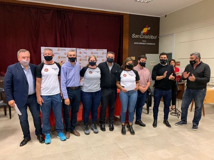 Michlig, González y Rigo entregaron alrededor de 3 millones del FAE y aportes a instituciones