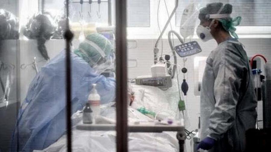 Argentina cruzó el pico de la primera ola de coronavirus sin la saturación del sistema de salud