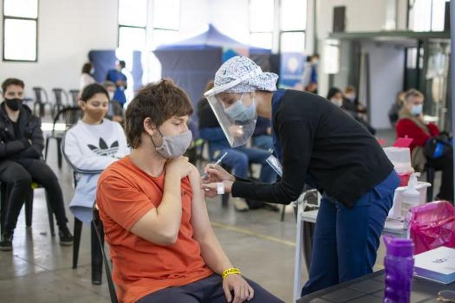La provincia superó el 50% de los vacunados con ambas dosis