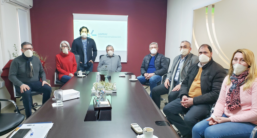 Calvo y la UNRAF se reunieron con Lácteos Ramolac