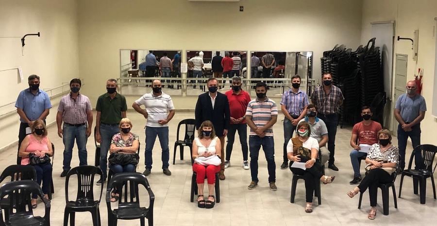El Senador Michlig entregó aportes a instituciones de San Cristóbal y la Región