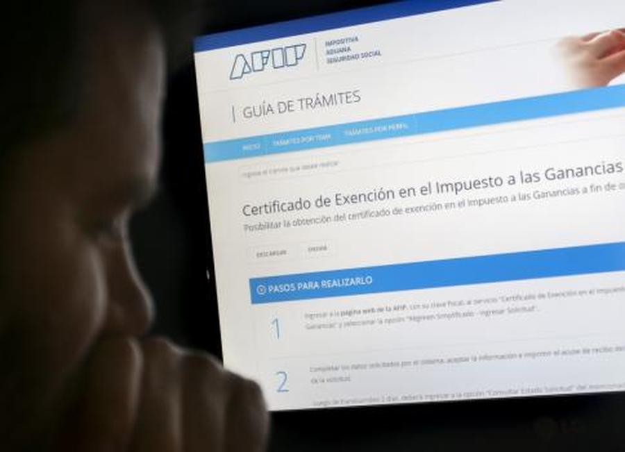 El Gobierno anunció que los salarios menores a 175.000 pesos no pagarán Ganancias