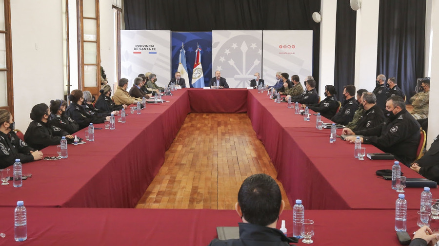 Anunciaron el desembarco de más agentes de fuerzas federales en la ciudad de Rosario
