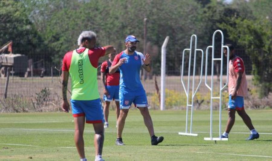 Unión se prepara para visitar a Atlético Tucumán