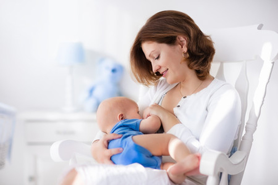 Apertura: La leche de mamá.