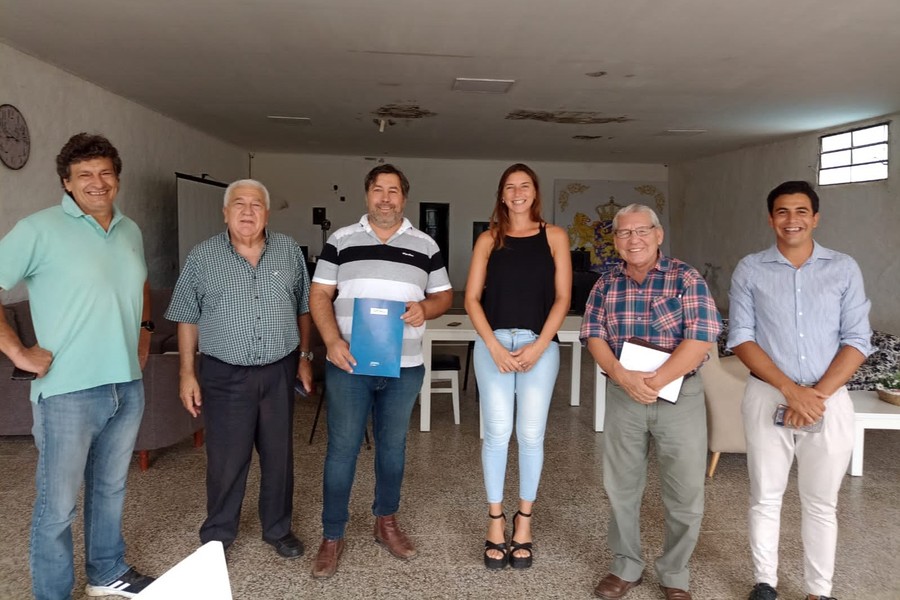 Sosa acompañó el convenio del Plan Incluir por más de 8 millones de pesos para pavimento en Intiyaco