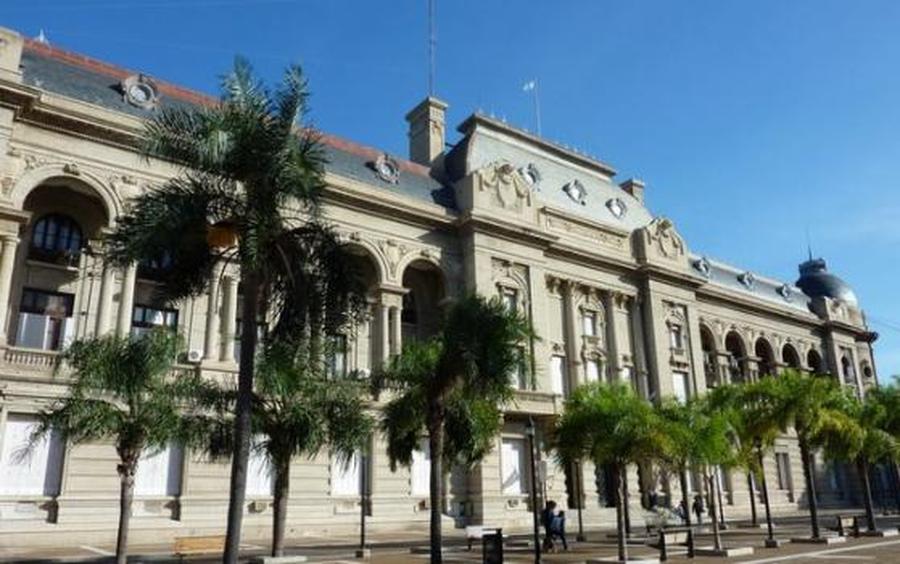 Paritarias: el gobierno convocó para este viernes a los gremios de ATE y Upcn