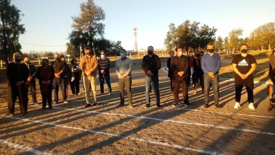 Avellaneda inauguró su pista de atletismo