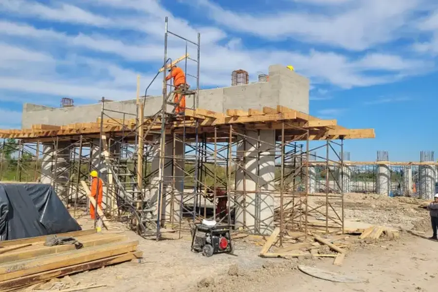 La Tercera Vía Reconquista-Avellaneda alcanzó un 20% de avance y avanza el puente sobre el Arroyo El Rey
