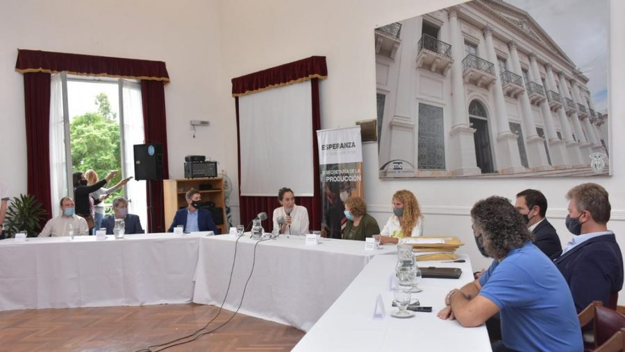 Pirola: “Hay que aumentar el volumen de interacción con las ideas que surgen de cada comunidad”