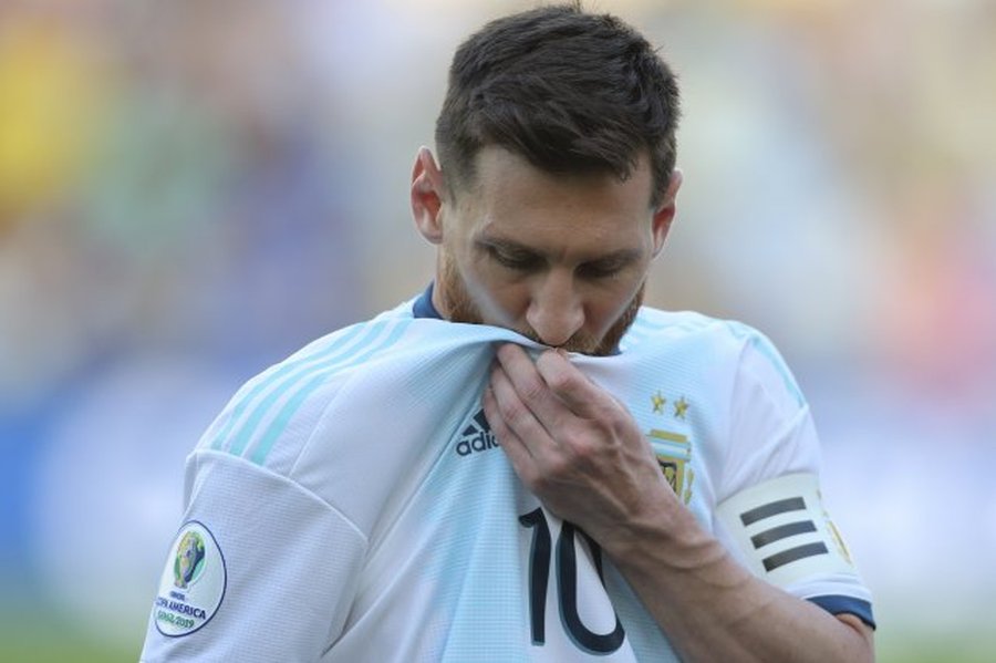 Messi va por la paz interna frente a Bolivia