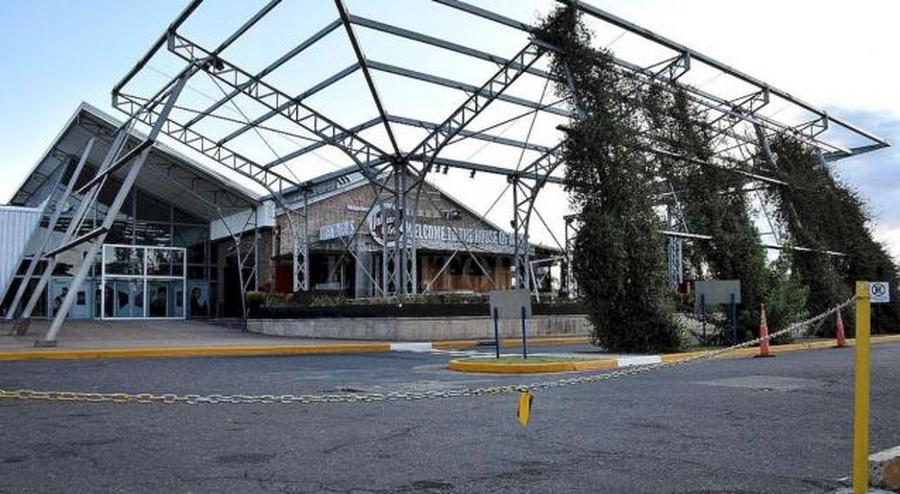 Desde este lunes reabren los shoppings y extienden el horario para el comercio