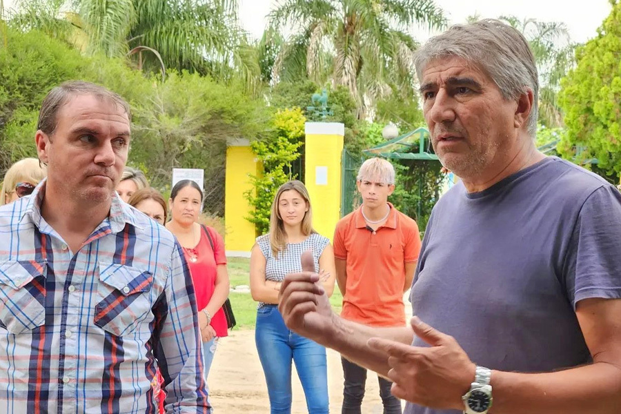 Bastia visitó complejo turístico de cabañas en Cayastá