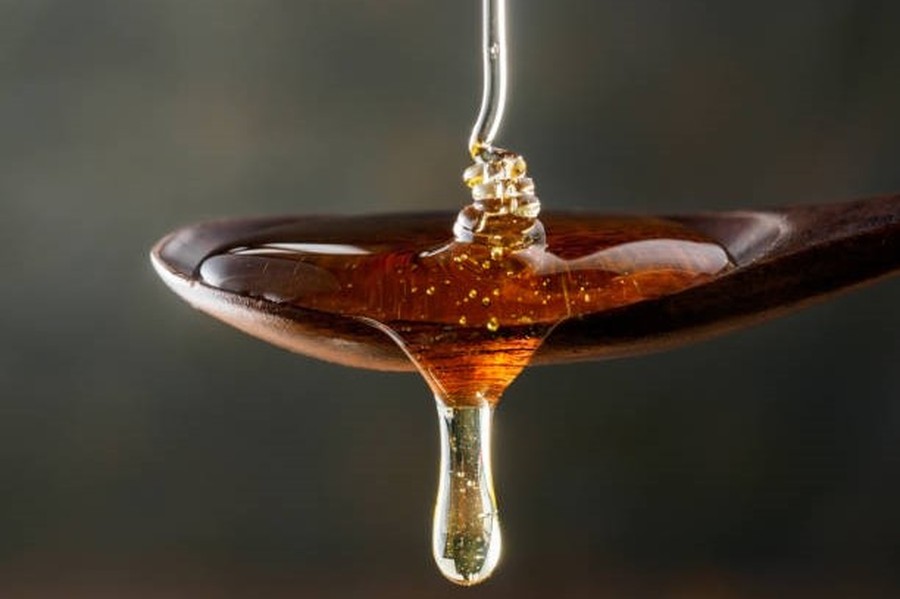 El barril de vinagre y la gota de miel...