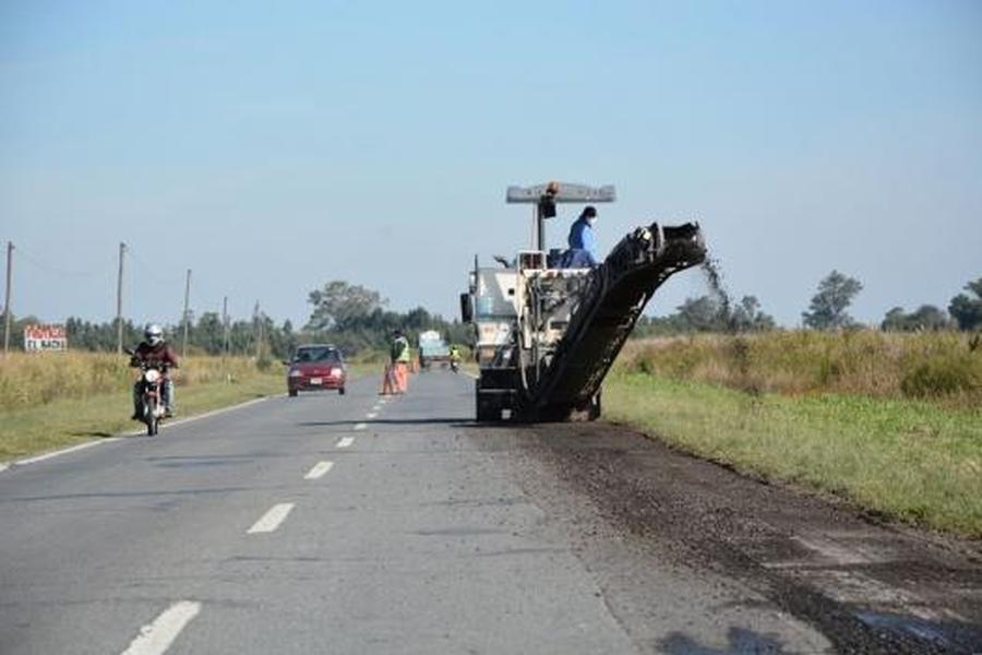 Vuelve el financiamiento para continuar la reparación de la Ruta Nacional 11 y otros corredores viales