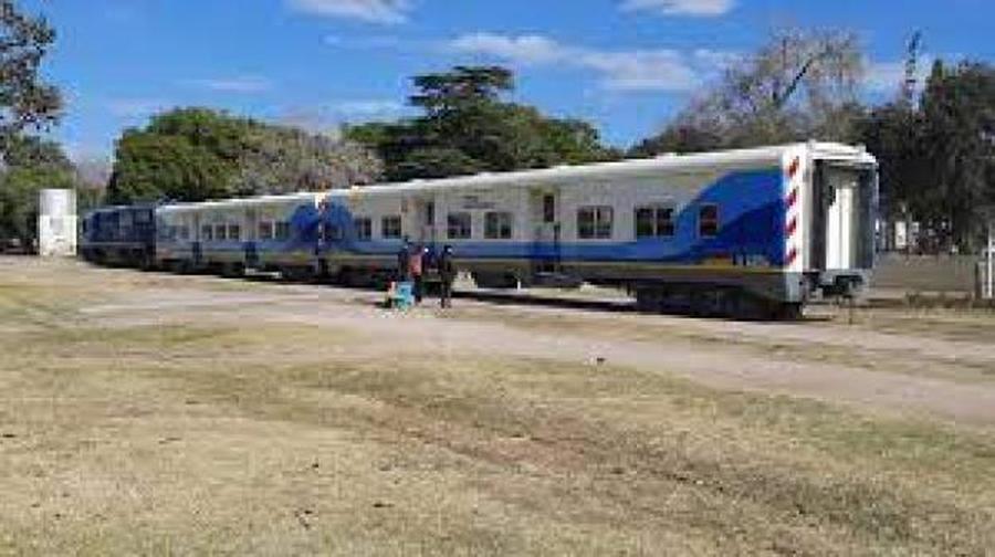 Favorables expectativas por la operatividad del servicio de trenes a Laguna Paiva