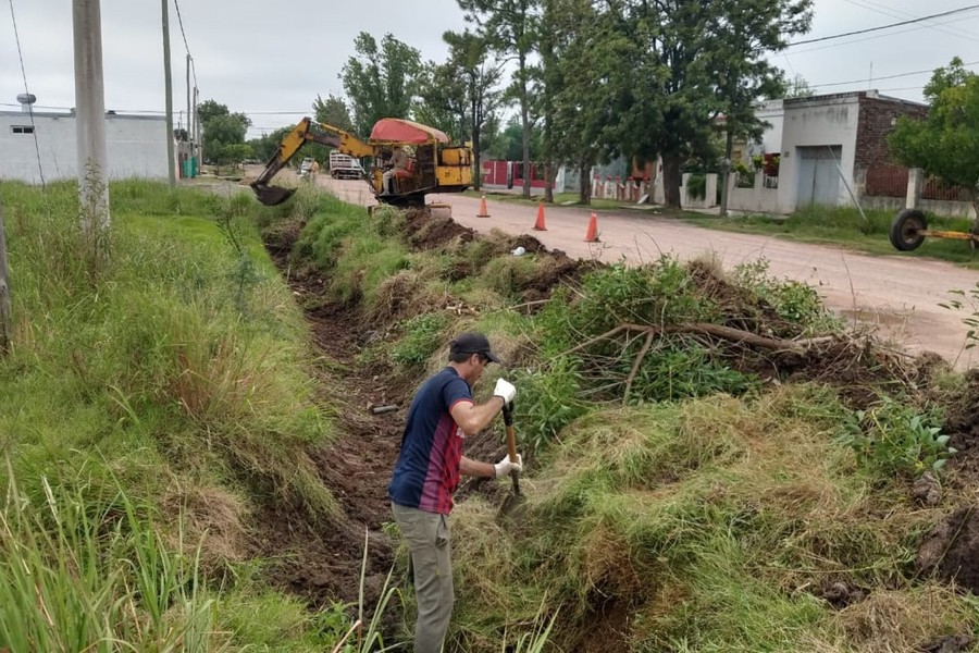 Continúa las tareas en Servicios Públicos en San Cristóbal