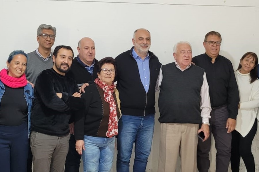 El senador Sosa se reunió con Roberto Meli de ENHOSA por agua potable y saneamiento cloacal
