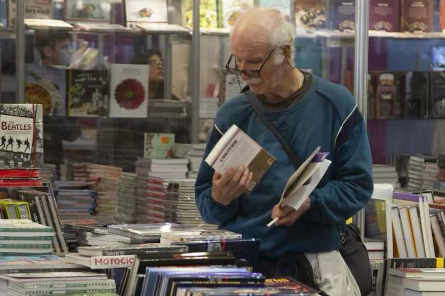 La Feria del Libro 2026 abre con precios diferenciados y beneficios