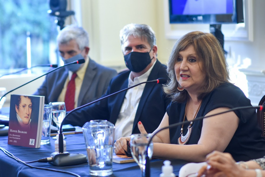 La provincia presentó un libro en homenaje al creador de la bandera
