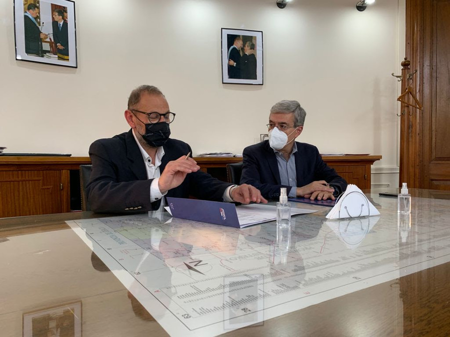 Se adjudicaron las obras de conectividad a Internet para 20 barrios populares de Santa Fe y Rosario
