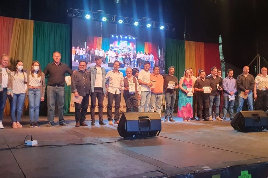 Se presentan en el Pre Cosquín los ganadores de la sede Esperanza
