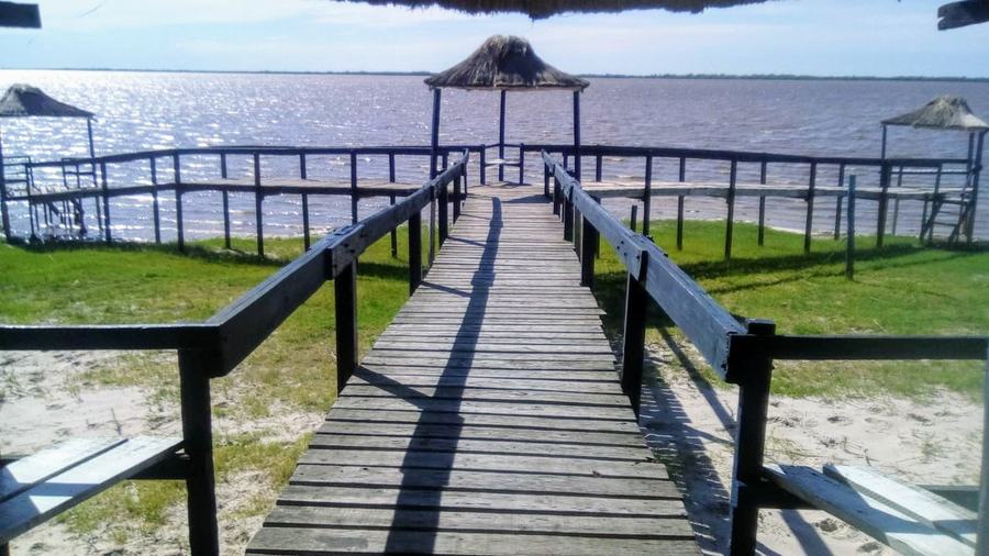 Fuerte apuesta al turismo en el norte: licitan acceso de ripio a la Laguna El Cristal