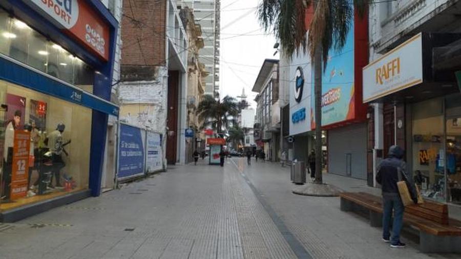 Desde el lunes extienden el horario de atención de los comercios en la ciudad