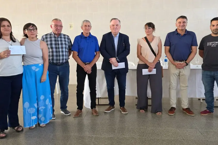 Michlig y González visitaron Arrufó y Monte Oscuridad para apoyar a instituciones, profundizar acciones y gestiones