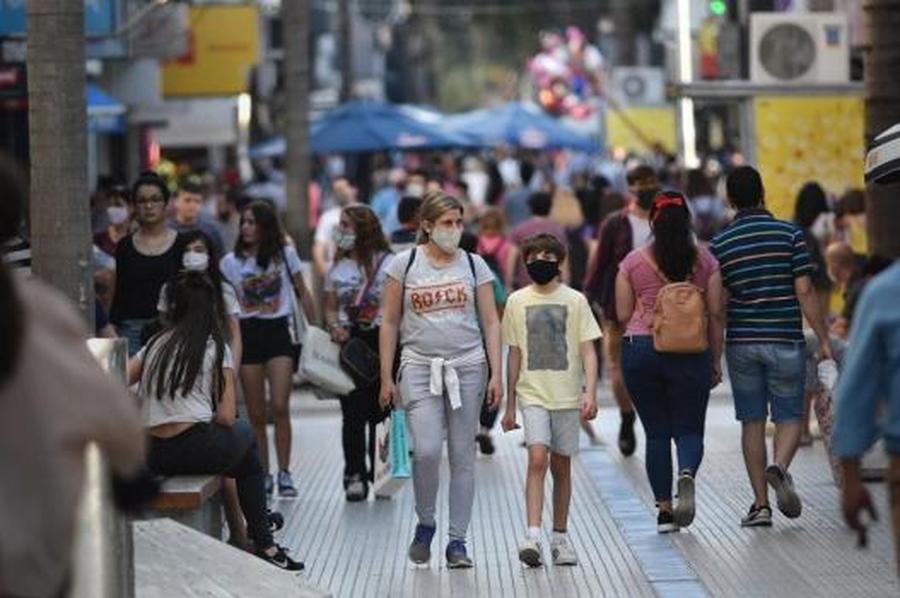 Coronavirus en Santa Fe: este domingo hubo 941 casos en la provincia y 328 en la capital