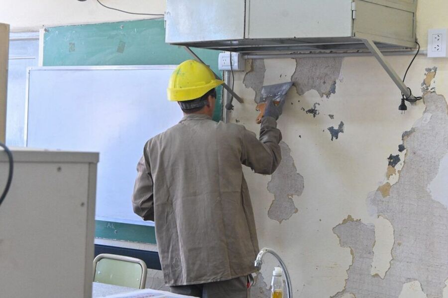 La provincia destinó más de $25 mil millones a mejorar la infraestructura escolar