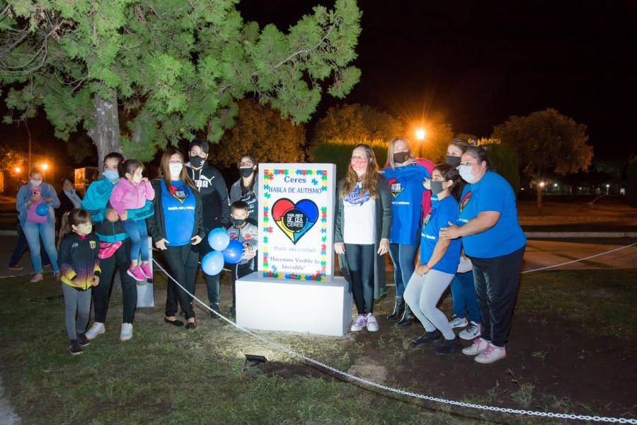 Inauguraron la plazoleta 