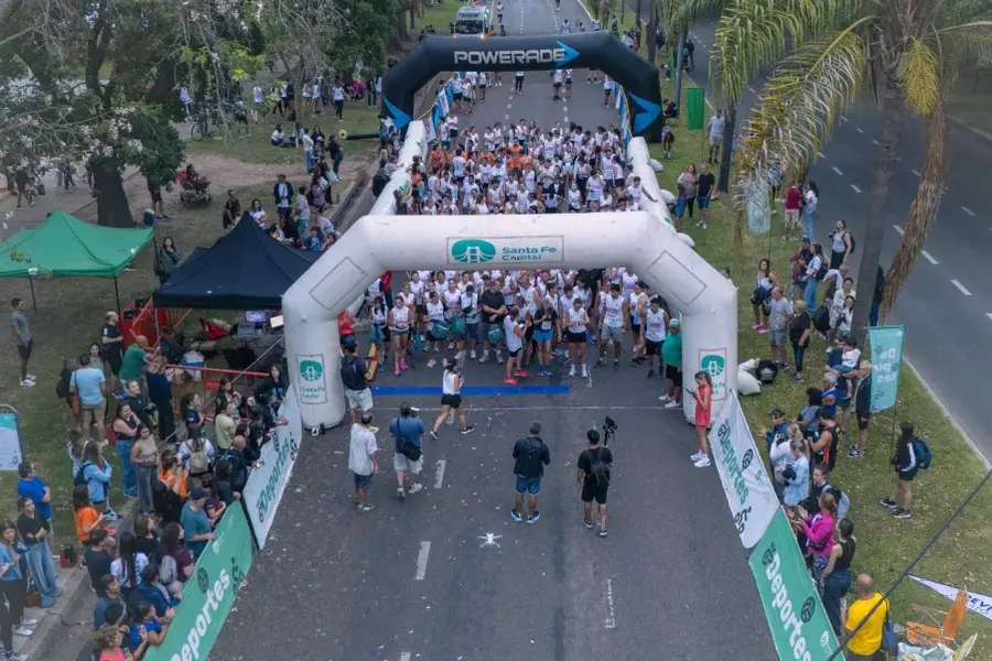 Más de 1.200 corredores participaron de la Media Maratón 21K Santa Fe