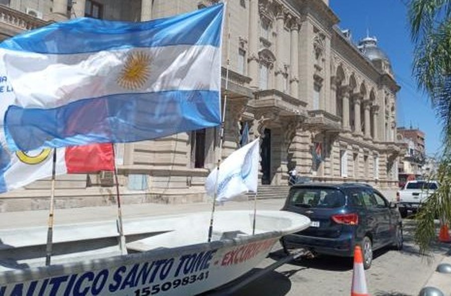 Habilitarán las actividades náuticas y la pesca deportiva en Santa Fe y Santo Tomé